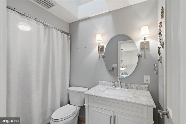 20 VINEYARD LN, Bechtelsville, PA 19505