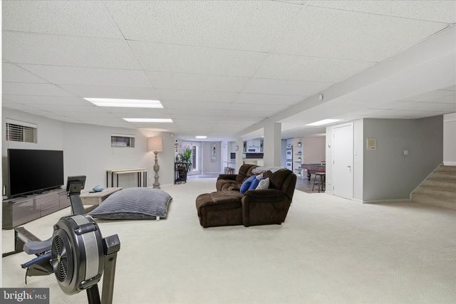 20 VINEYARD LN, Bechtelsville, PA 19505