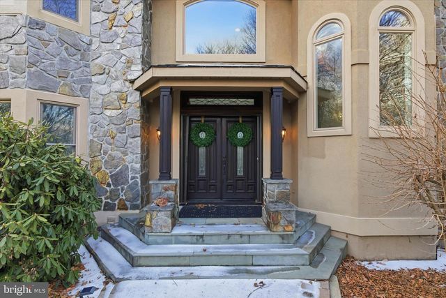 20 VINEYARD LN, Bechtelsville, PA 19505