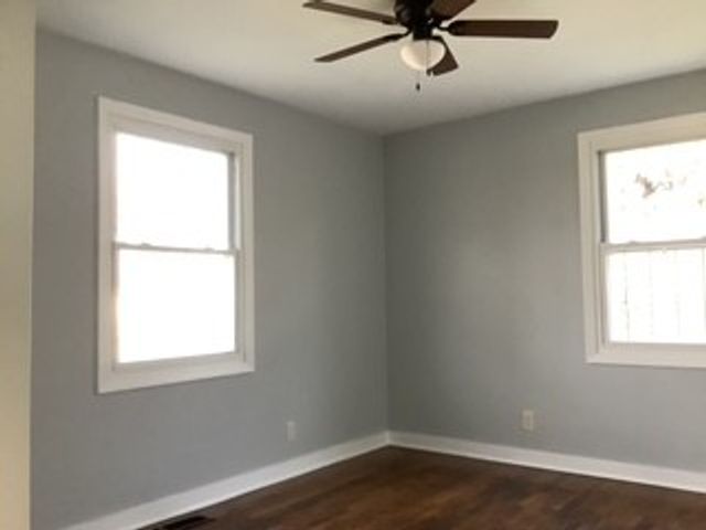 2713 Jenkins St, Nashville, TN 37208