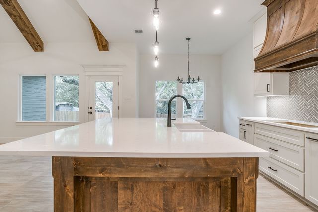 3219 NW 25th Street, Fort Worth, TX 76106