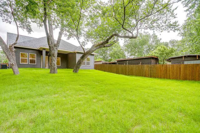 3219 NW 25th Street, Fort Worth, TX 76106