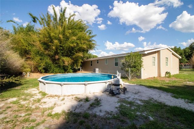 5068 PECAN DRIVE, Lakeland, FL 33810