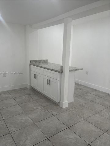 317 E 8th St 1, Hialeah, FL 33010