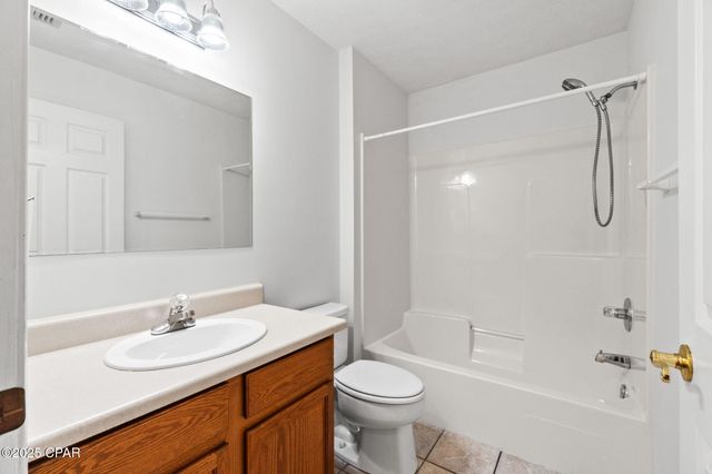 6207 Ivy Road, Panama City, FL 32404