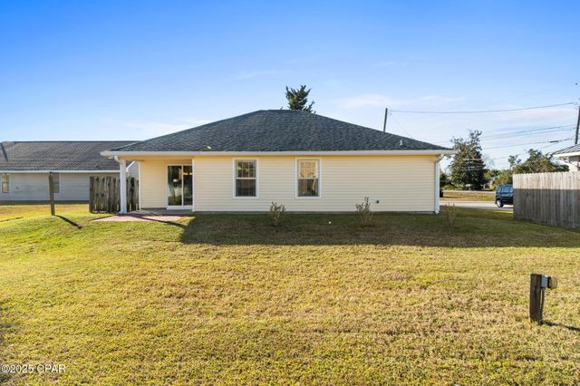 6207 Ivy Road, Panama City, FL 32404