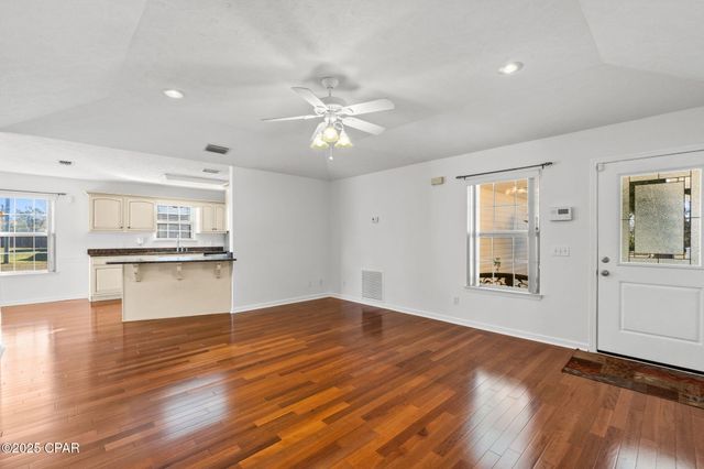 6207 Ivy Road, Panama City, FL 32404