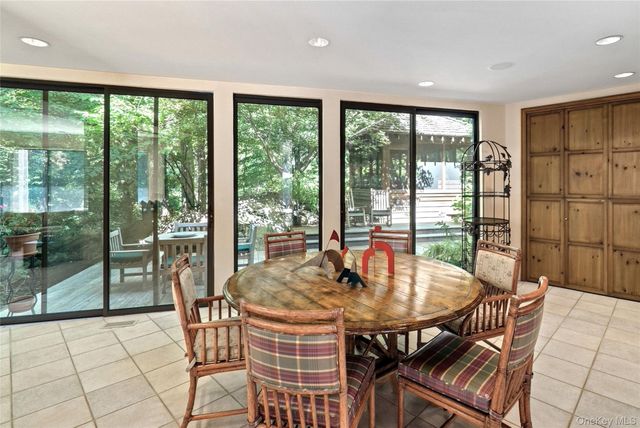 20 Cole Drive, Armonk, NY 10504