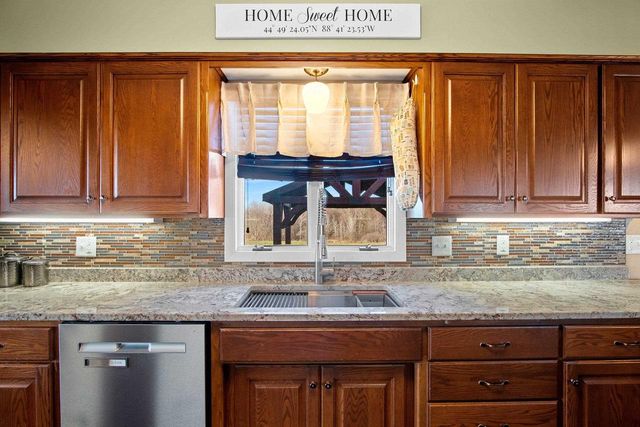 N5595 LOCUST ROAD, Shawano, WI 54166