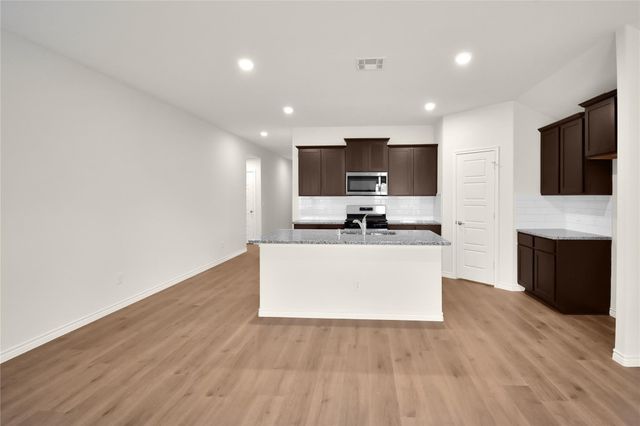 7221 Mayplace Drive, Mckinney, TX 75071