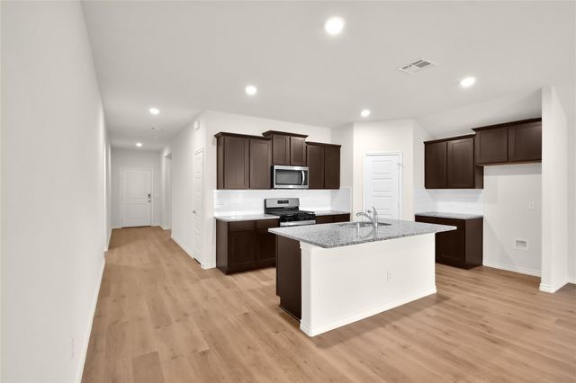 7221 Mayplace Drive, Mckinney, TX 75071