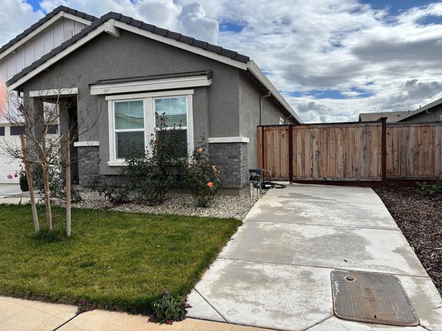 1104 Elm Terrace Way, Wheatland, CA 95692