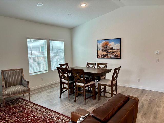 1104 Elm Terrace Way, Wheatland, CA 95692