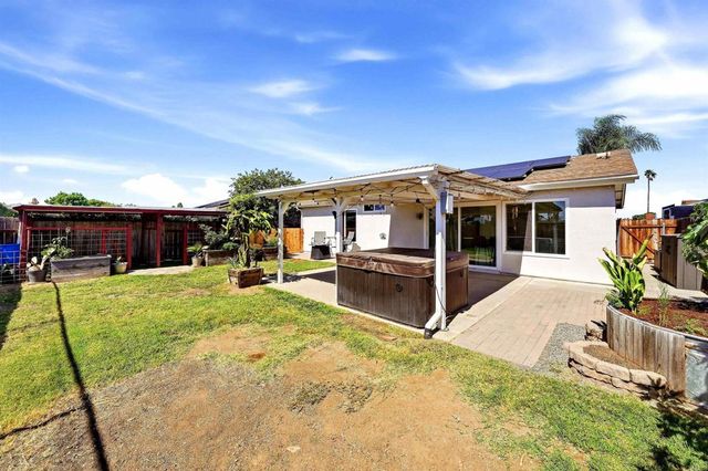 8631 Lepus Road, San Diego, CA 92126