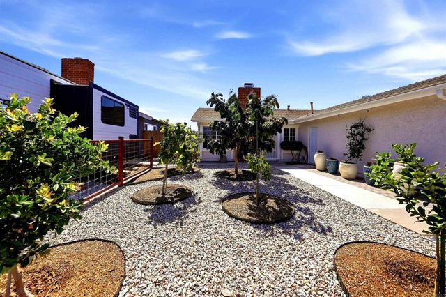 8631 Lepus Road, San Diego, CA 92126