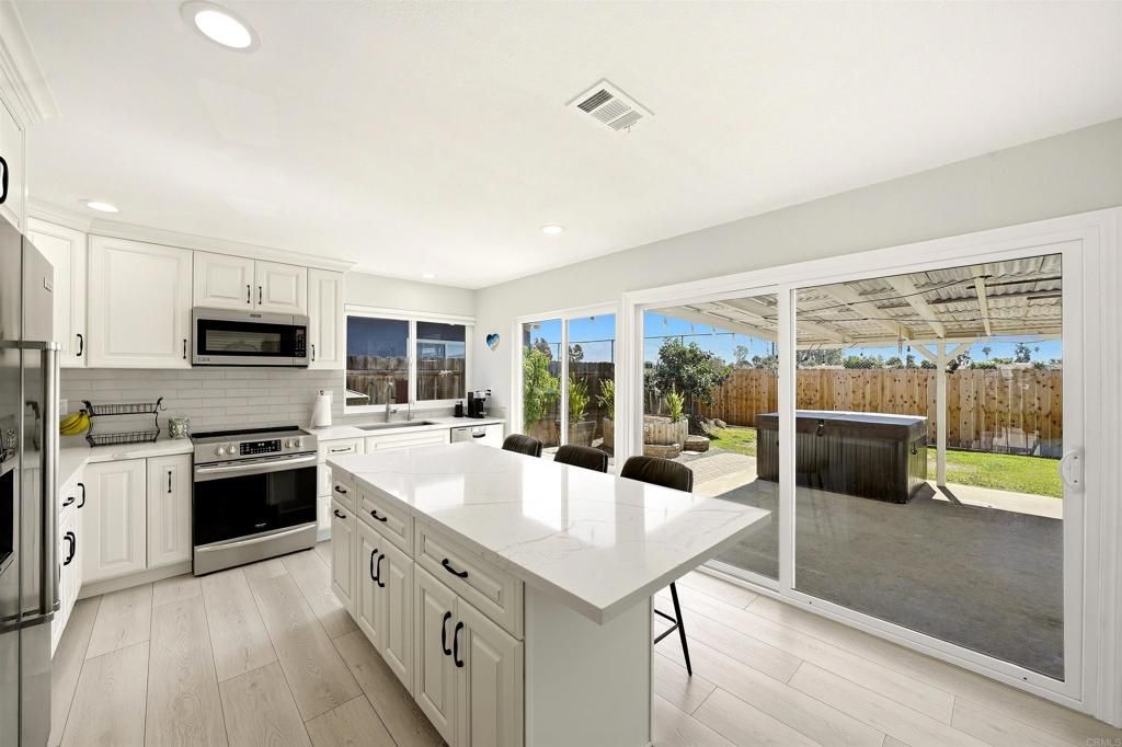 8631 Lepus Road, San Diego, CA 92126