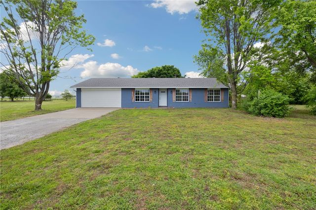 18576 Columbine Road, Fayetteville, AR 72704