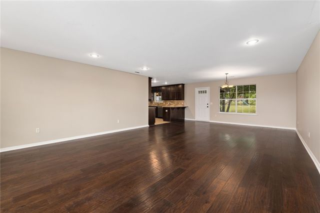 18576 Columbine Road, Fayetteville, AR 72704