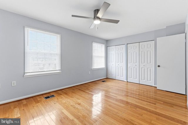 7233 EVANSTON RD, Springfield, VA 22150