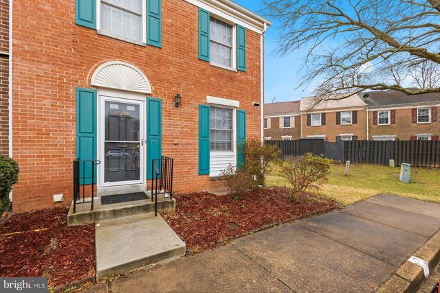 7233 EVANSTON RD, Springfield, VA 22150