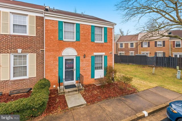 7233 EVANSTON RD, Springfield, VA 22150