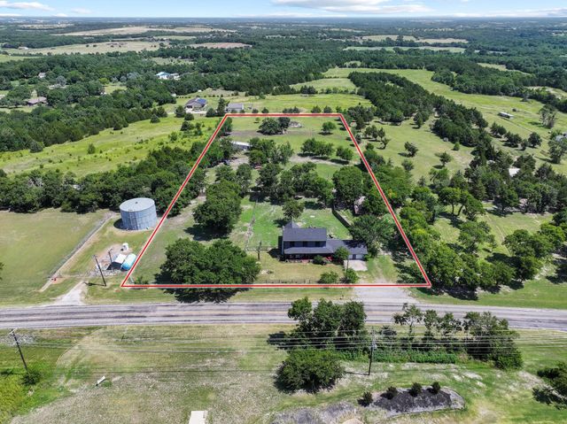 4453 Fm 902, Howe, TX 75459