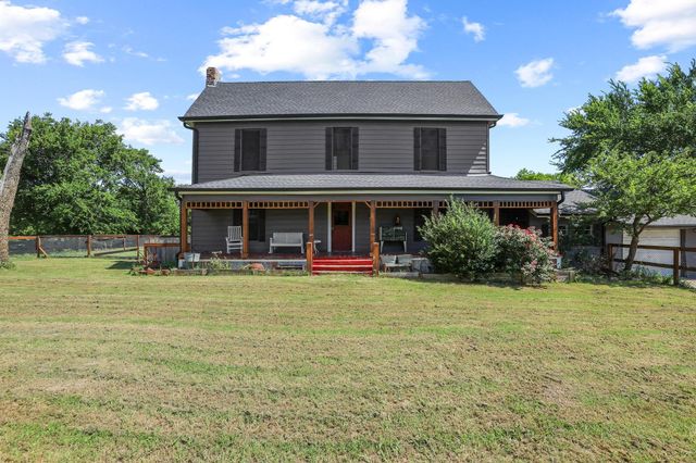 4453 Fm 902, Howe, TX 75459