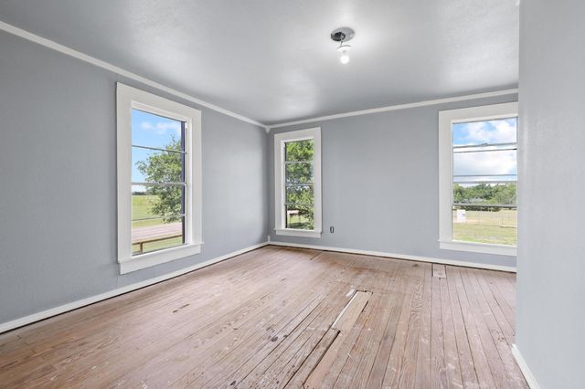 4453 Fm 902, Howe, TX 75459