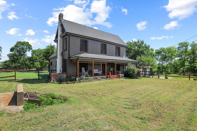 4453 Fm 902, Howe, TX 75459