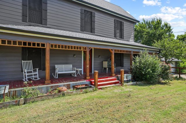 4453 Fm 902, Howe, TX 75459
