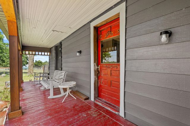 4453 Fm 902, Howe, TX 75459