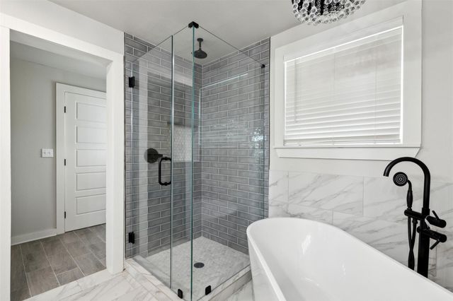 5530 Us Highway 90a W, Shiner, TX 77984