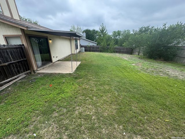 7114 Winter Ridge, Converse, TX 78109