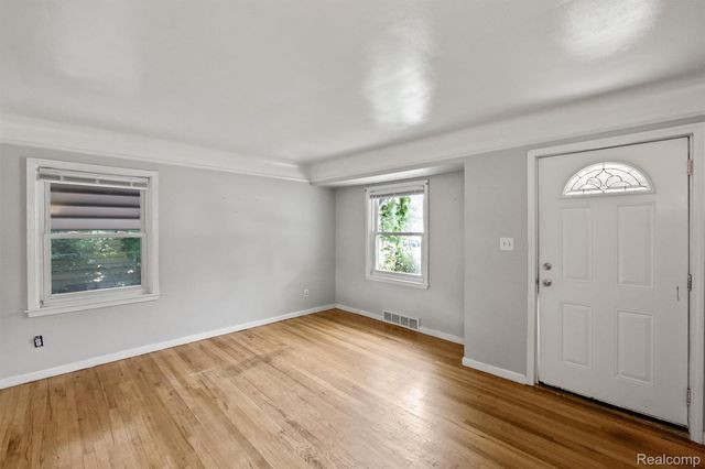 19580 Brady Street, Redford Charter Township, MI 48240