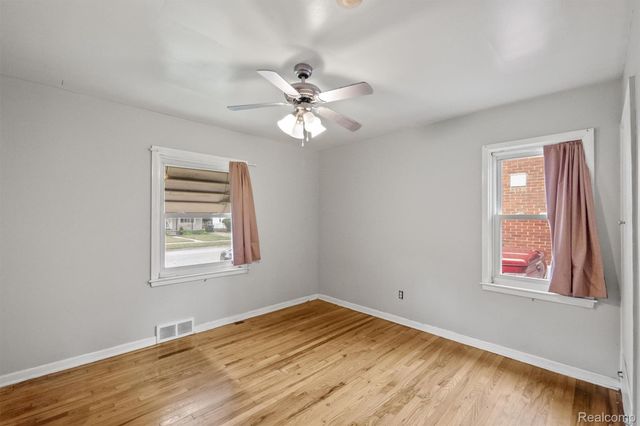 19580 Brady Street, Redford Charter Township, MI 48240