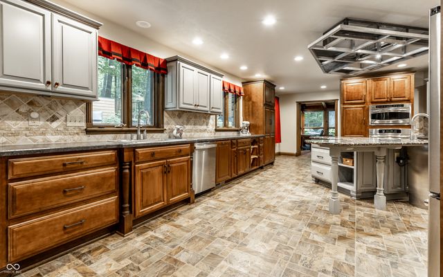 6311 Johnson Road, Indianapolis, IN 46220