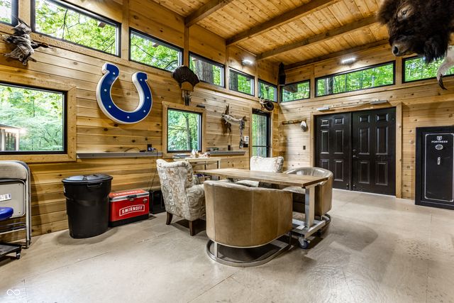 6311 Johnson Road, Indianapolis, IN 46220