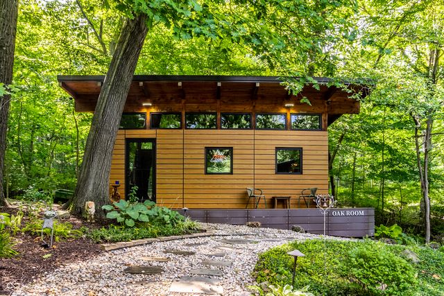 6311 Johnson Road, Indianapolis, IN 46220