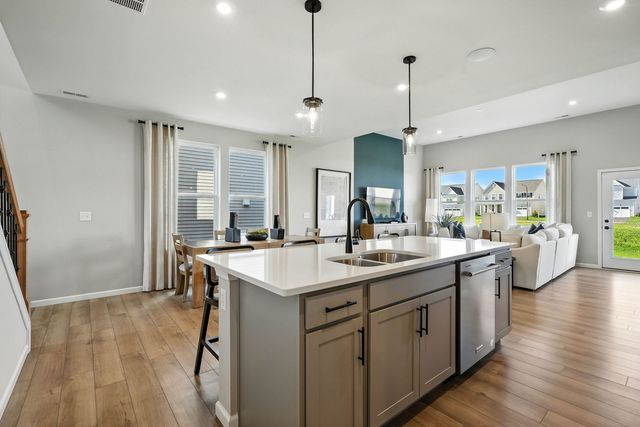 144 Daltrey Drive, Oswego, IL 60543