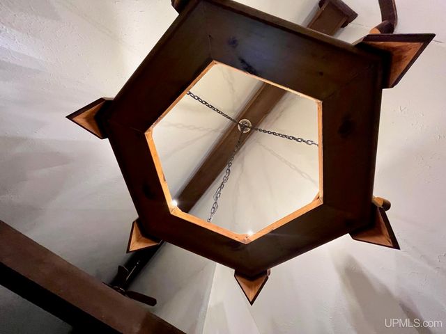 E6280 Snowdrift Street 5, Bessemer, MI 49938