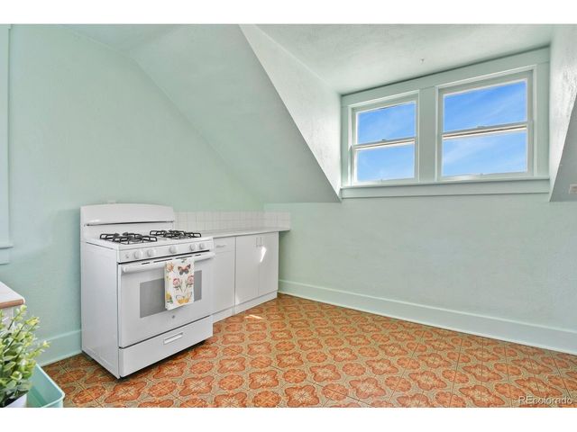 312 E Cimarron St, Colorado Springs, CO 80903