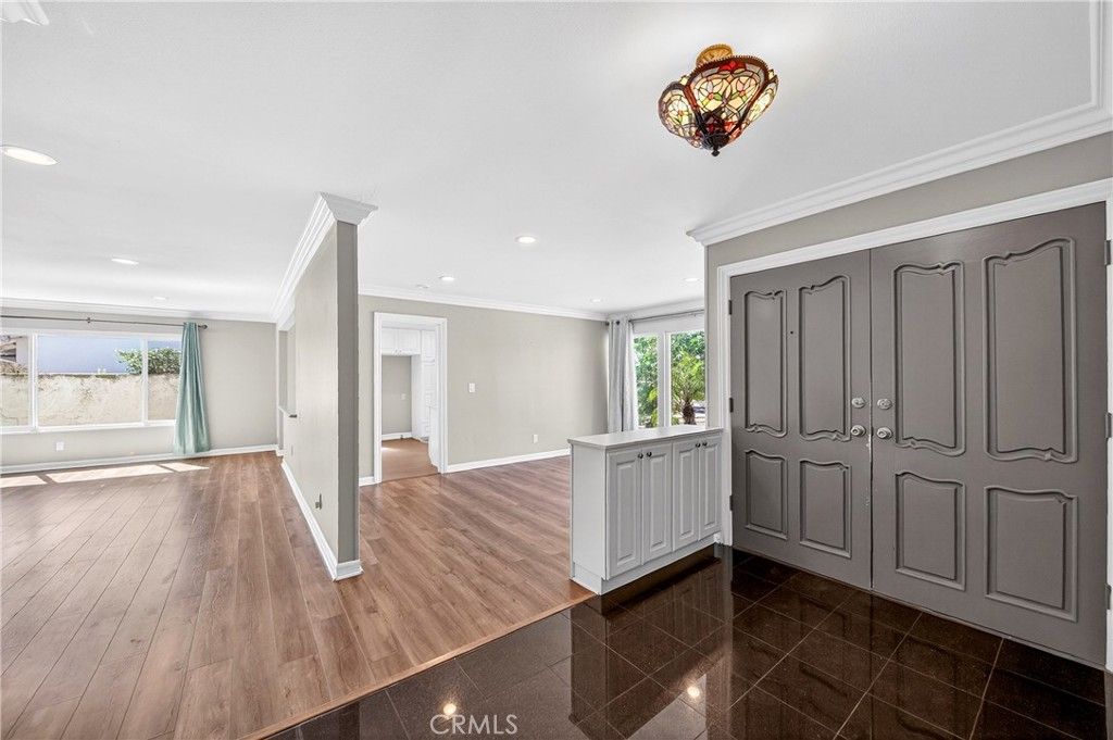 Image 5 of property listing at 912 El Dorado Drive, Fullerton, CA 92832