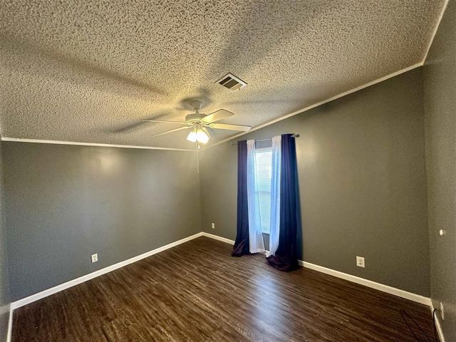 3494 M Ogea Road, Lake Charles, LA 70605