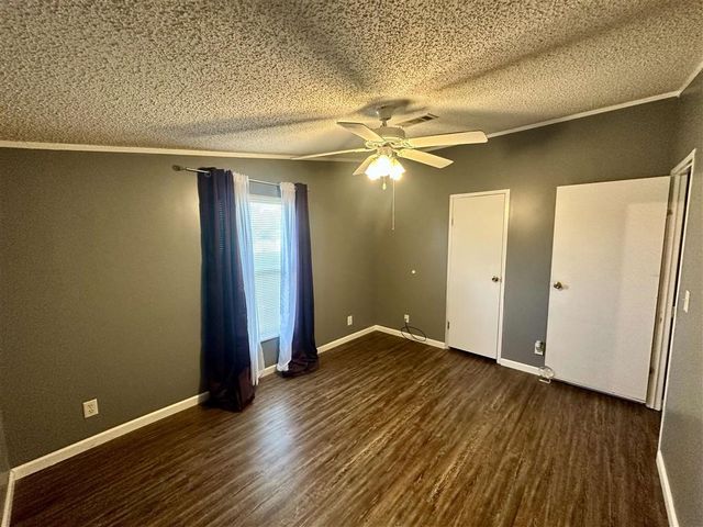 3494 M Ogea Road, Lake Charles, LA 70605