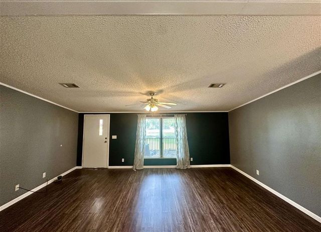 3494 M Ogea Road, Lake Charles, LA 70605