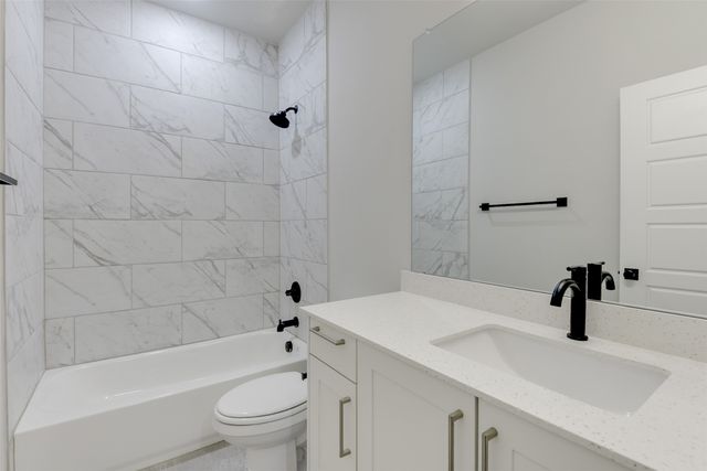 6818 Florence Drive, Midlothian, TX 76065