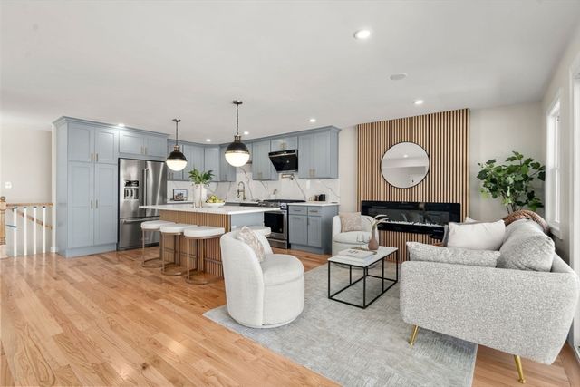 243 Riverside Dr, Dedham, MA 02026