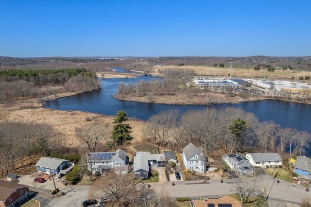 243 Riverside Dr, Dedham, MA 02026