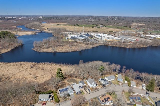 243 Riverside Dr, Dedham, MA 02026