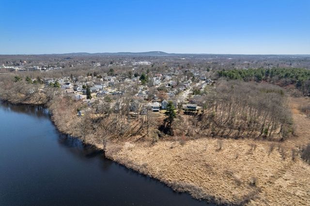 243 Riverside Dr, Dedham, MA 02026